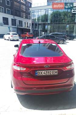 Седан Ford Fusion 2014 в 