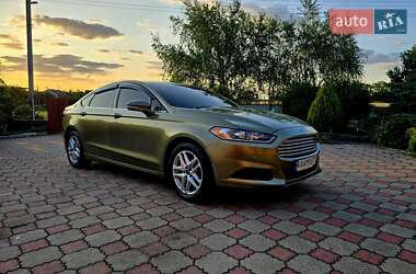 Седан Ford Fusion 2012 в 