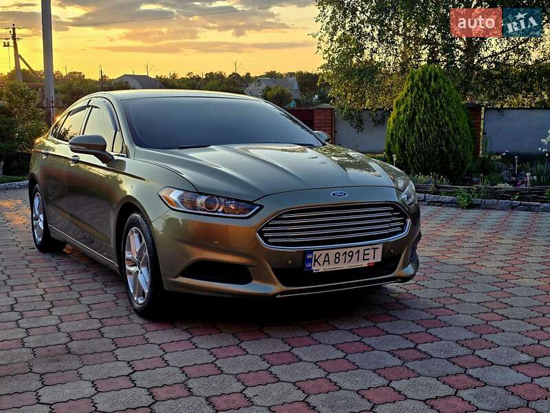 Седан Ford Fusion 2012 в Запоріжжі