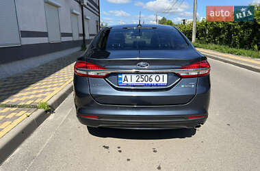 Седан Ford Fusion 2017 в 
