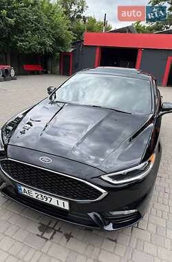 Седан Ford Fusion 2017 в 