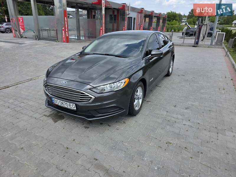 Седан Ford Fusion 2016 в Тернополе