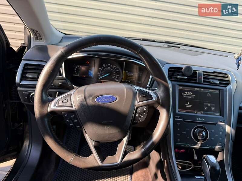 Седан Ford Fusion 2014 в Николаеве