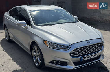 Седан Ford Fusion 2014 в 