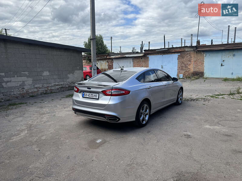 Седан Ford Fusion 2014 в Полтаве