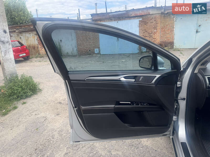 Седан Ford Fusion 2014 в Полтаве