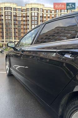 Седан Ford Fusion 2014 в 