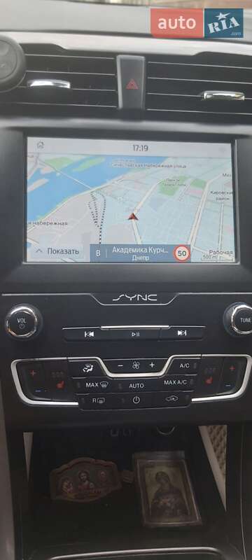 Седан Ford Fusion 2019 в Днепре