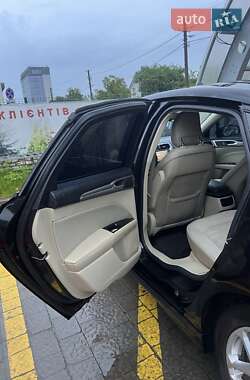 Седан Ford Fusion 2012 в 