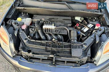 Хэтчбек Ford Fusion 2007 в 