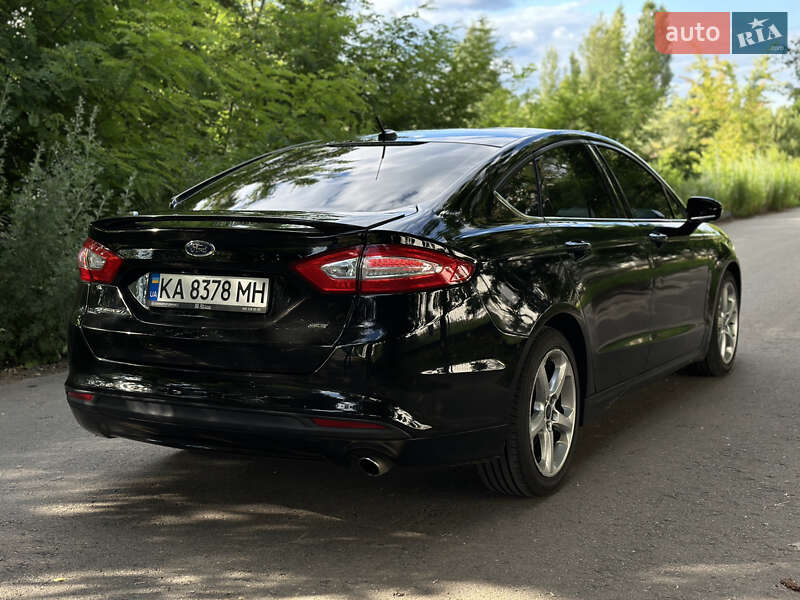 Седан Ford Fusion 2015 в Киеве