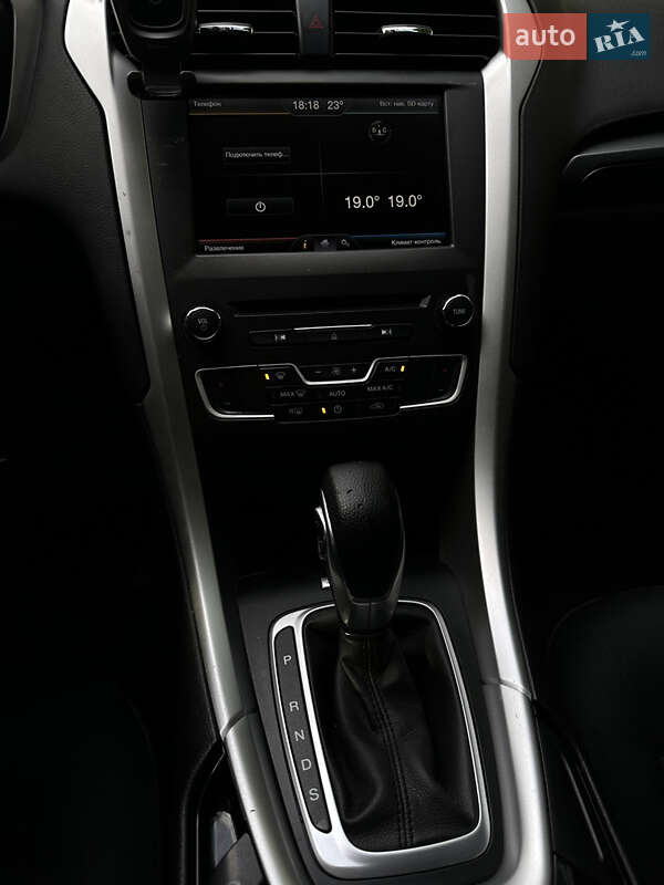 Седан Ford Fusion 2015 в Киеве