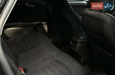 Седан Ford Fusion 2015 в 
