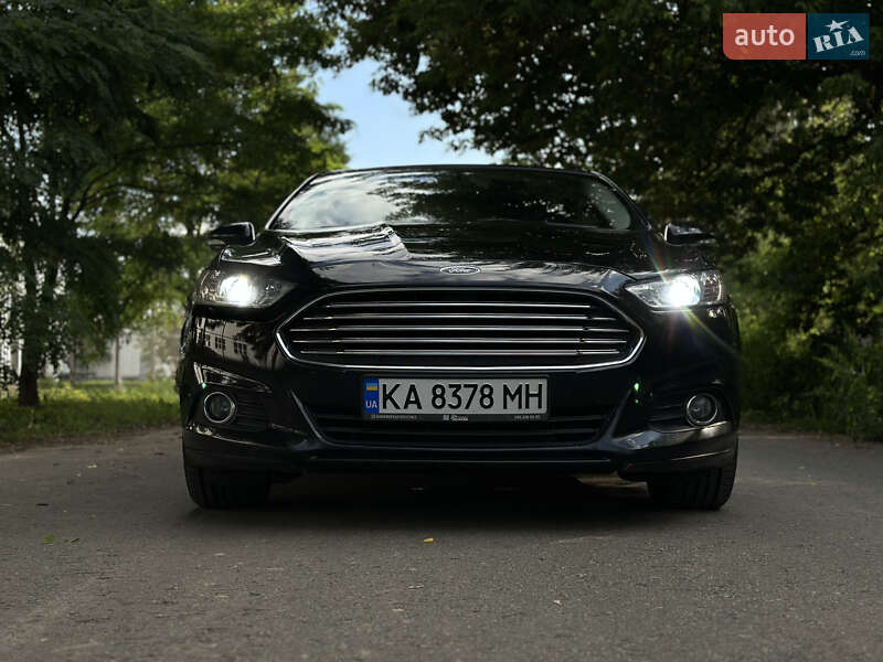 Седан Ford Fusion 2015 в Киеве