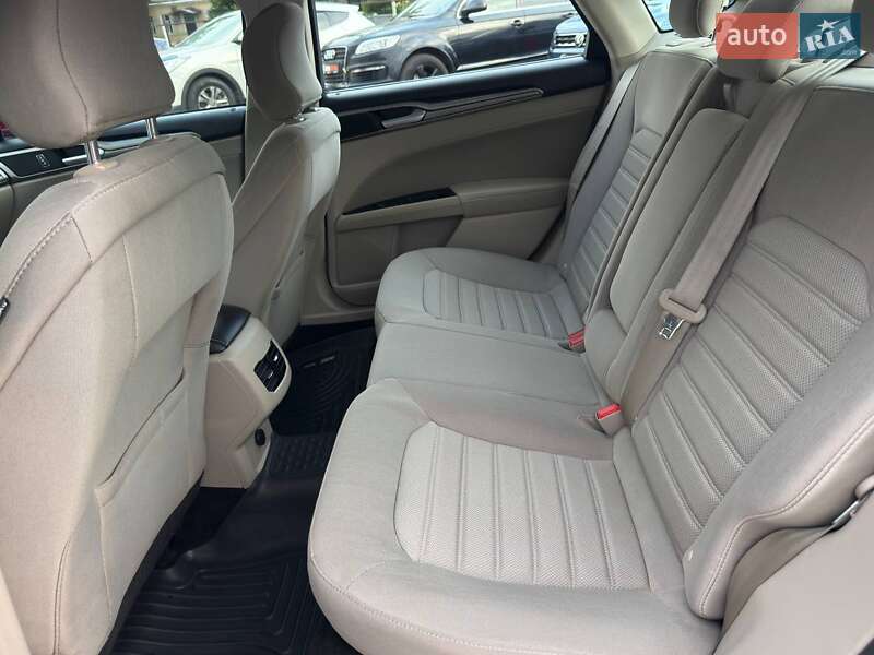 Седан Ford Fusion 2019 в Харькове