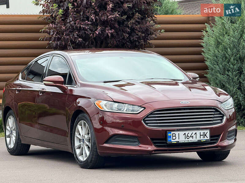 Седан Ford Fusion 2015 в Києві