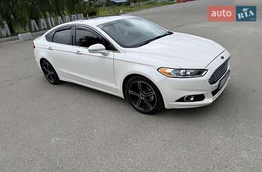 Седан Ford Fusion 2014 в 