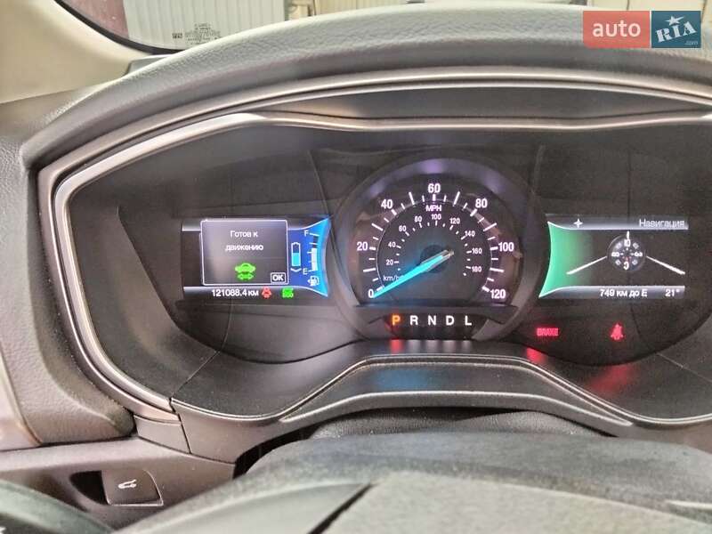 Седан Ford Fusion 2018 в Александрие