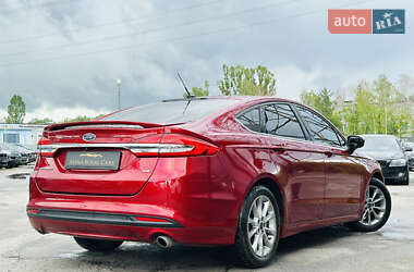 Седан Ford Fusion 2017 в 