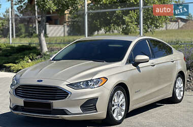 Седан Ford Fusion 2019 в Киеве