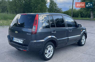 Хэтчбек Ford Fusion 2008 в 