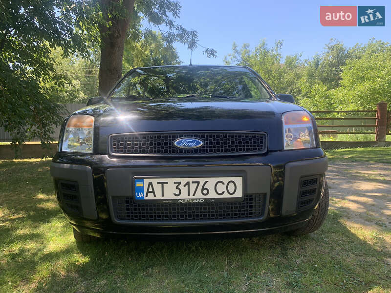 Хэтчбек Ford Fusion 2007 в Калуше