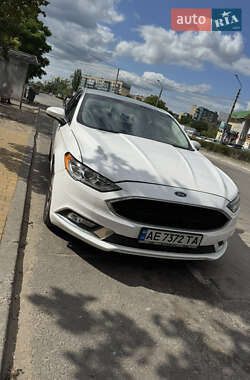 Седан Ford Fusion 2017 в Дніпрі