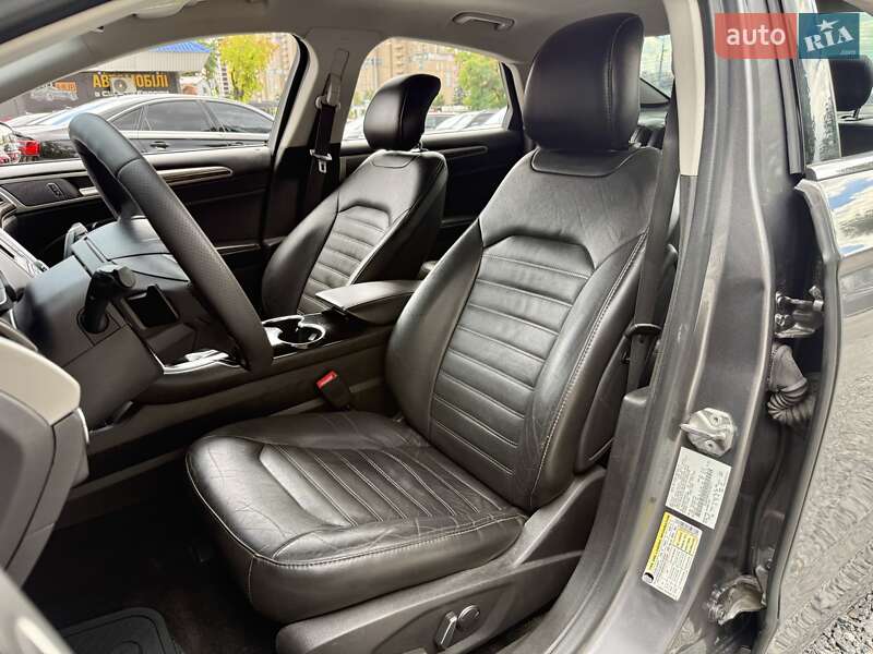 Седан Ford Fusion 2014 в Харкові