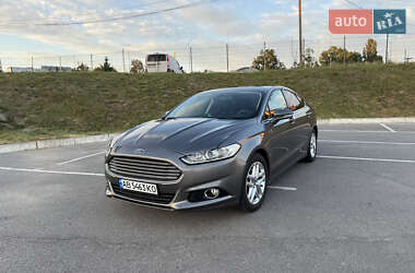 Седан Ford Fusion 2013 в 
