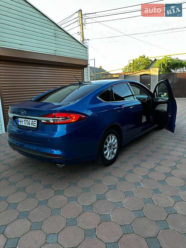 Седан Ford Fusion 2018 в Одессе