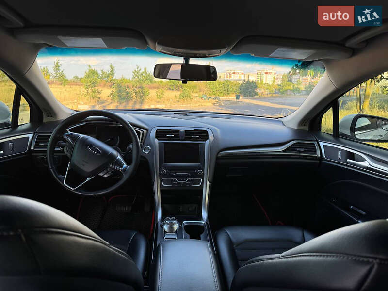 Седан Ford Fusion 2017 в Херсоне