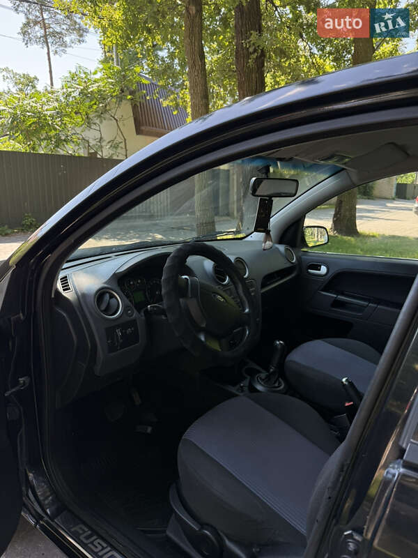 Хэтчбек Ford Fusion 2008 в Ирпене