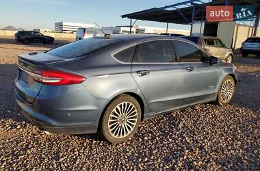 Седан Ford Fusion 2018 в 