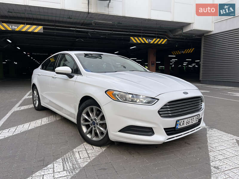 Седан Ford Fusion 2014 в Киеве фото Седан Ford Fusion 2014 в Киеве
