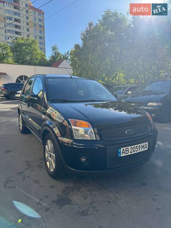 Хэтчбек Ford Fusion 2009 в Виннице