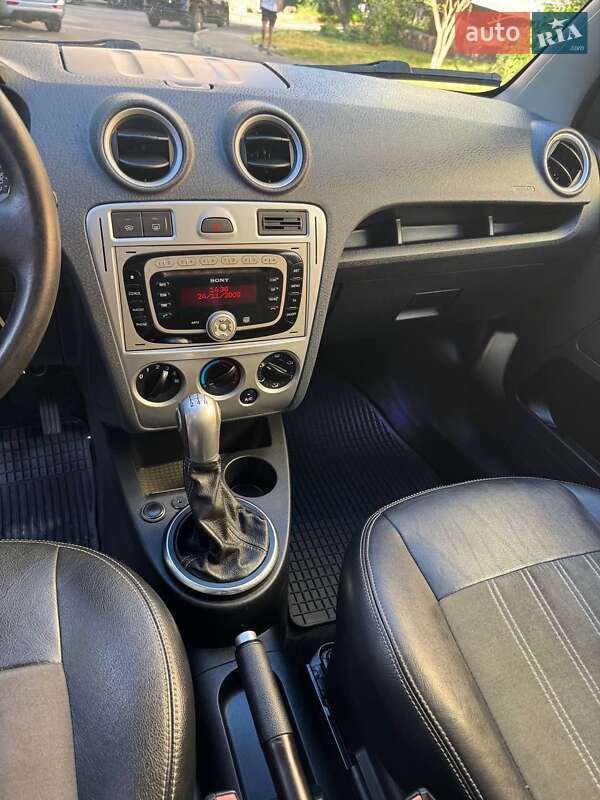 Хэтчбек Ford Fusion 2009 в Виннице
