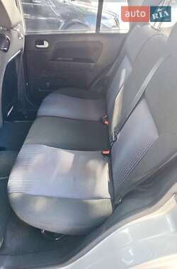 Хетчбек Ford Fusion 2008 в 