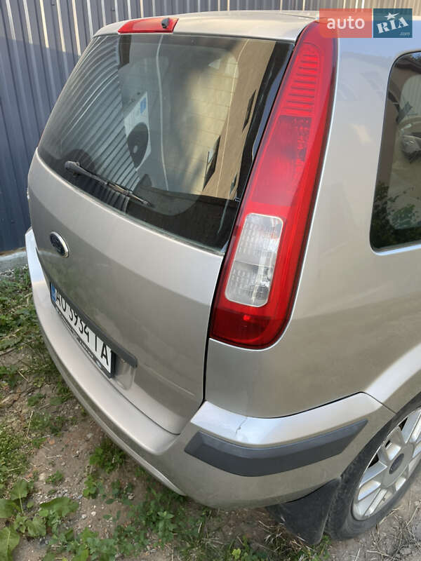 Хетчбек Ford Fusion 2007 в Береговому