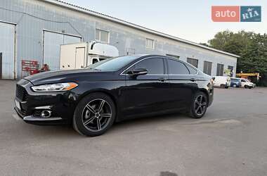 Седан Ford Fusion 2014 в 