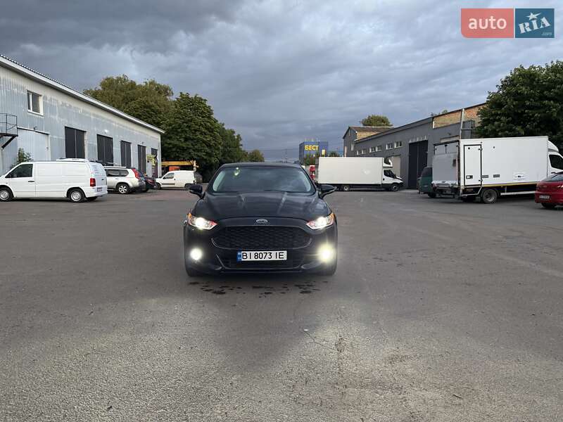 Седан Ford Fusion 2014 в Лохвиці