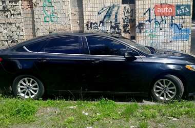 Седан Ford Fusion 2014 в 
