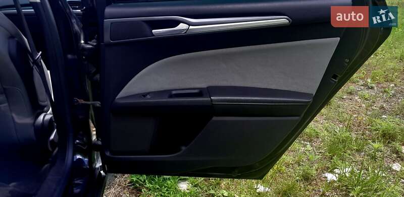 Седан Ford Fusion 2014 в Києві