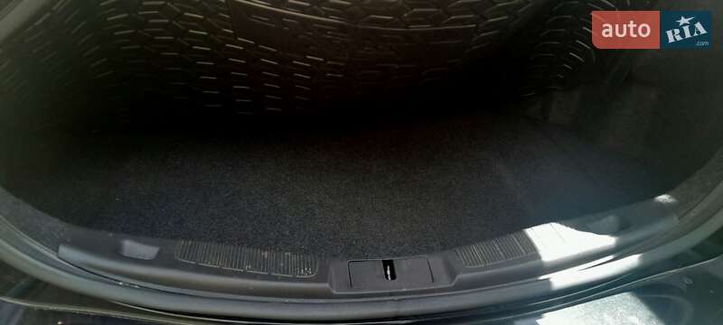 Седан Ford Fusion 2014 в Києві