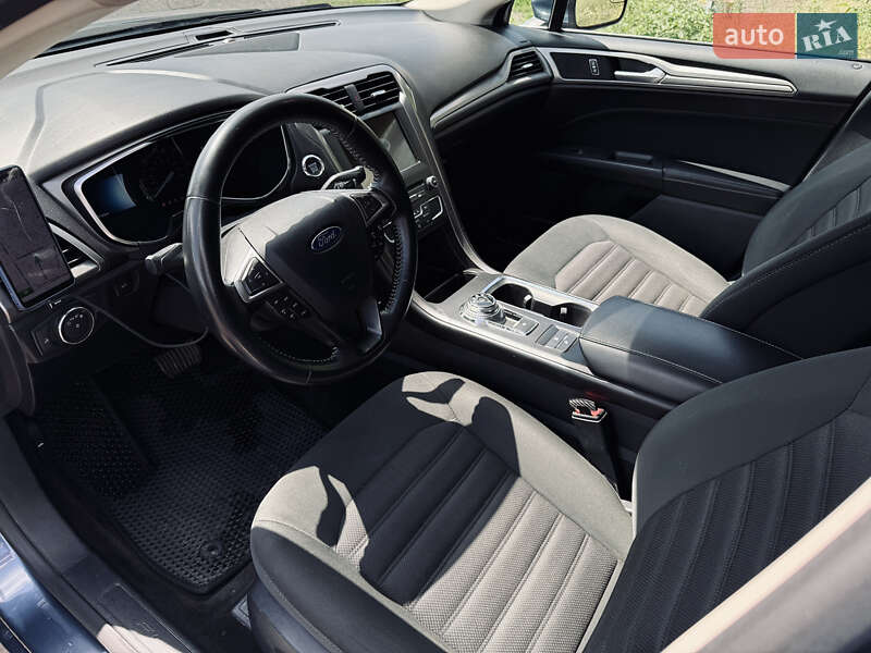 Седан Ford Fusion 2017 в Павлограде