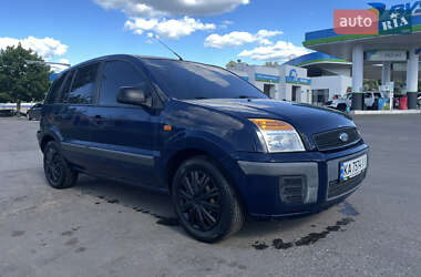 Хэтчбек Ford Fusion 2010 в 