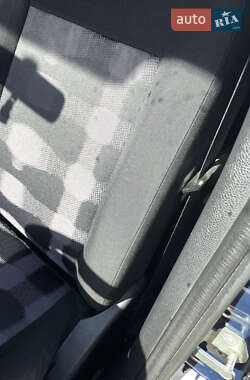 Хэтчбек Ford Fusion 2010 в 