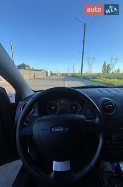 Хэтчбек Ford Fusion 2007 в 