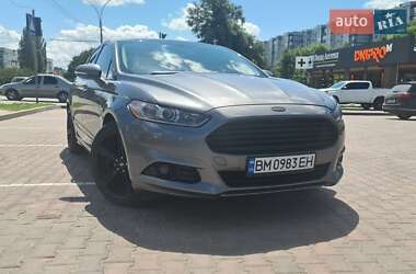 Седан Ford Fusion 2013 в 