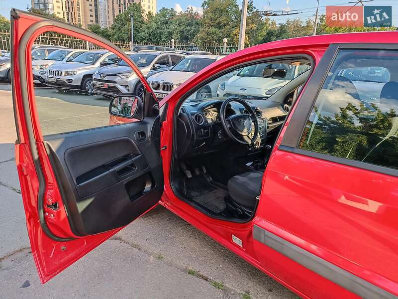 Хэтчбек Ford Fusion 2011 в Харькове