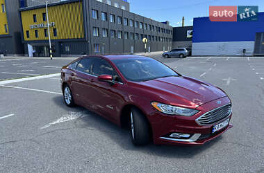Седан Ford Fusion 2018 в 